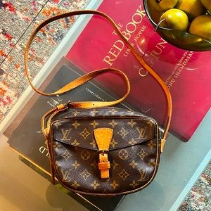 Louis Vuitton PM Jeune Fille Canvas Monogram